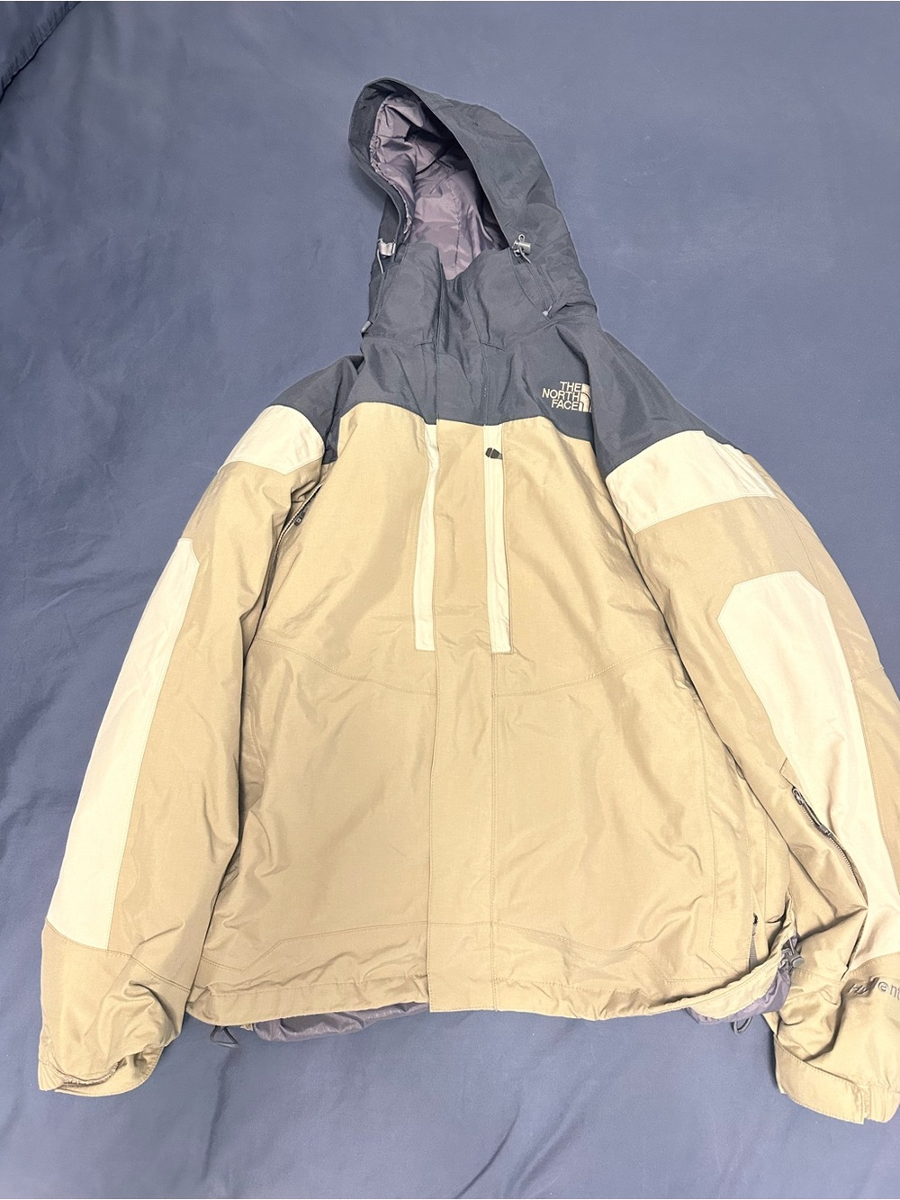 The North Face Men’s Hooded Colorblock Ski Jacket in Beige, Cream & Gray